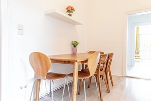 Tabla de planchar con plancha y wifi gratis
