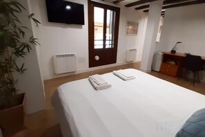 Besorolás nélküli kép, 3. 9 közül, gomb