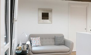 Living area - OLD TOWN NEAR THE BEACH by www.sansebastianapartments.es (San Sebastian)