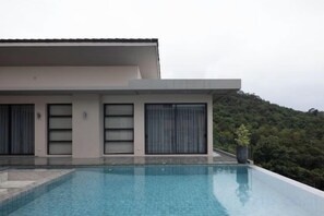 Pool - THE PURE BANGPOR (Koh Samui)
