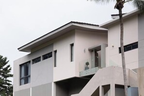 Unclassified image, 3 of 60, button - THE PURE BANGPOR (Koh Samui)