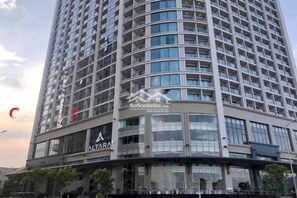 Unclassified image, 2 of 23, button - Luxury Ocean View Suites_My Khe Beach_Hinata Apartment (Da Nang)