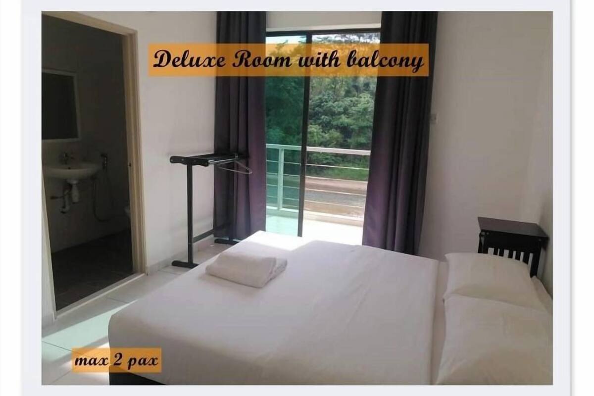 Deluxe Double Room | Free WiFi