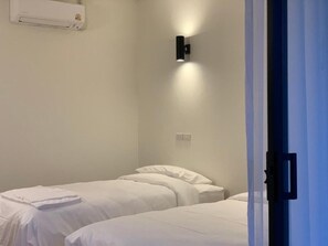 Coffres-forts dans les chambres, bureau, Wi-Fi gratuit