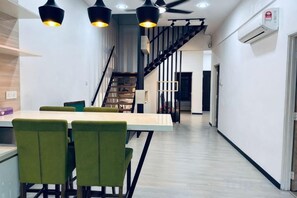 Unclassified image, 4 of 37, button - Villa in the Central Melaka for Families, Wide Balcony with Kids Pool and BBQ, COMFY HILL (Melaka)