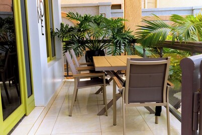 Charming 6-bedroom guesthouse in Kigali