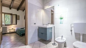 シャワー、ヘアドライヤー