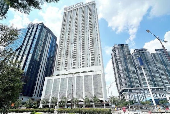 Exterior - Comfy UNA 1 to 4 pax - Sunway Velocity TRX KLCC (Kuala Lumpur)