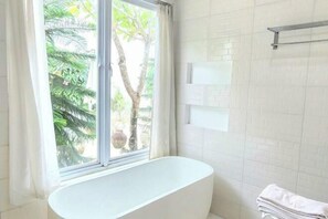 Room - Floraison Living Villa Yogyakarta (Ngaglik)