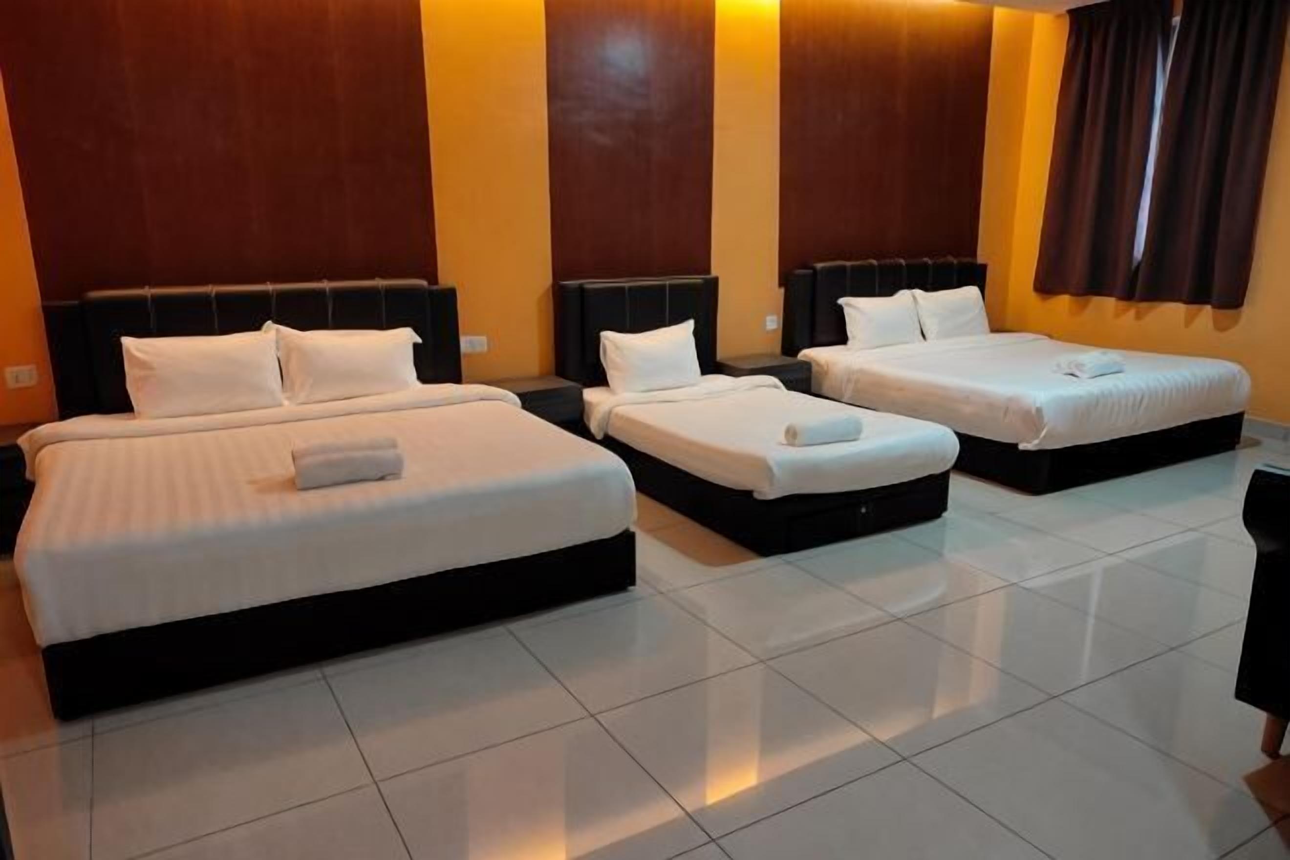 Cots/infant beds