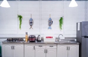 Private kitchen - Walk to the beach (Sattahip)