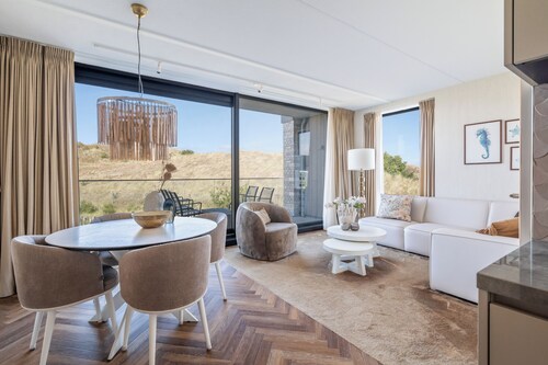 Endless enjoyment of luxury and atmosphere with a balcony and dune views
