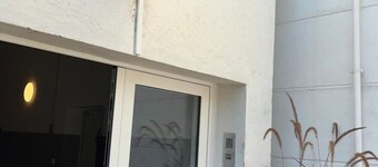 D10 I shared bathrooms&kitchen