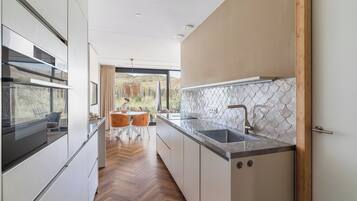 Dishwasher, dining tables