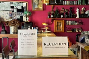 Unclassified image, 4 of 8, button - T-House BKK 2floors near BTS with Swimming pool and Free Wifi (Bangkok)
