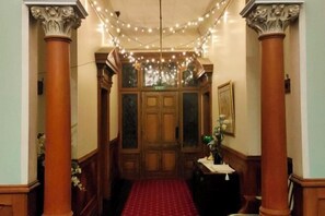 Room - BURNSIDE HOMESTEAD (Elderslie)