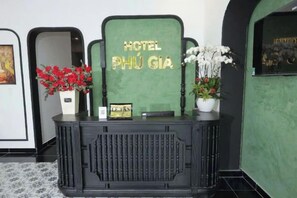 Unclassified image, 3 of 20, button - Phu Gia Hotel 228 Le Van Luong (Ho Chi Minh City)