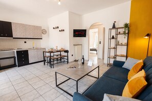 House | 6 bedrooms