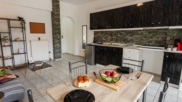 Apartment | 6 bedrooms