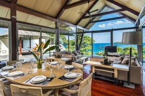 Restaurant - Laemsingh Villa 3 (Phuket)