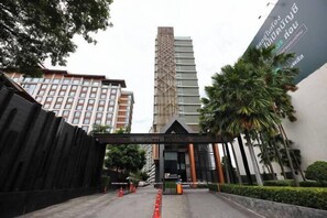Exterior - Luxury Apartment in Down Town (Chiang Mai)