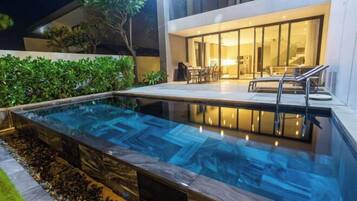 Kolam renang terbuka