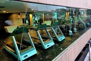 Gym - Lake View 3BRs @Lippo Cikarang (Min Stay 3 Nights) (South Cikarang)