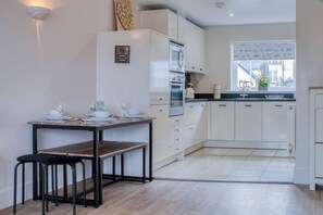 Floor plan - Ty Kered - 2 Bed Townhouse - Saundersfoot (Saundersfoot)