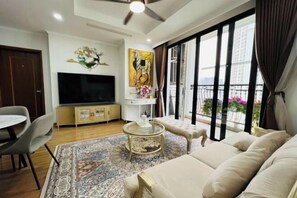 Room - Vinhomes Royal City Apartments - Sunhometel (Hanoi)