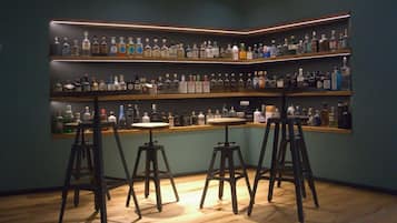 Bar (in der Unterkunft)
