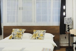Cribs/infant beds - Hidden Gems in China Town, 2 Bedrooms (Bangkok)