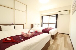 Room - Court Saiwaicho (Osaka)