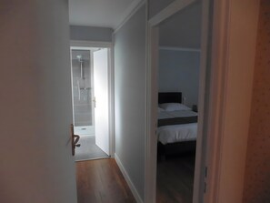 1 غرفة نوم وواي فاي وملاءات أسرّة