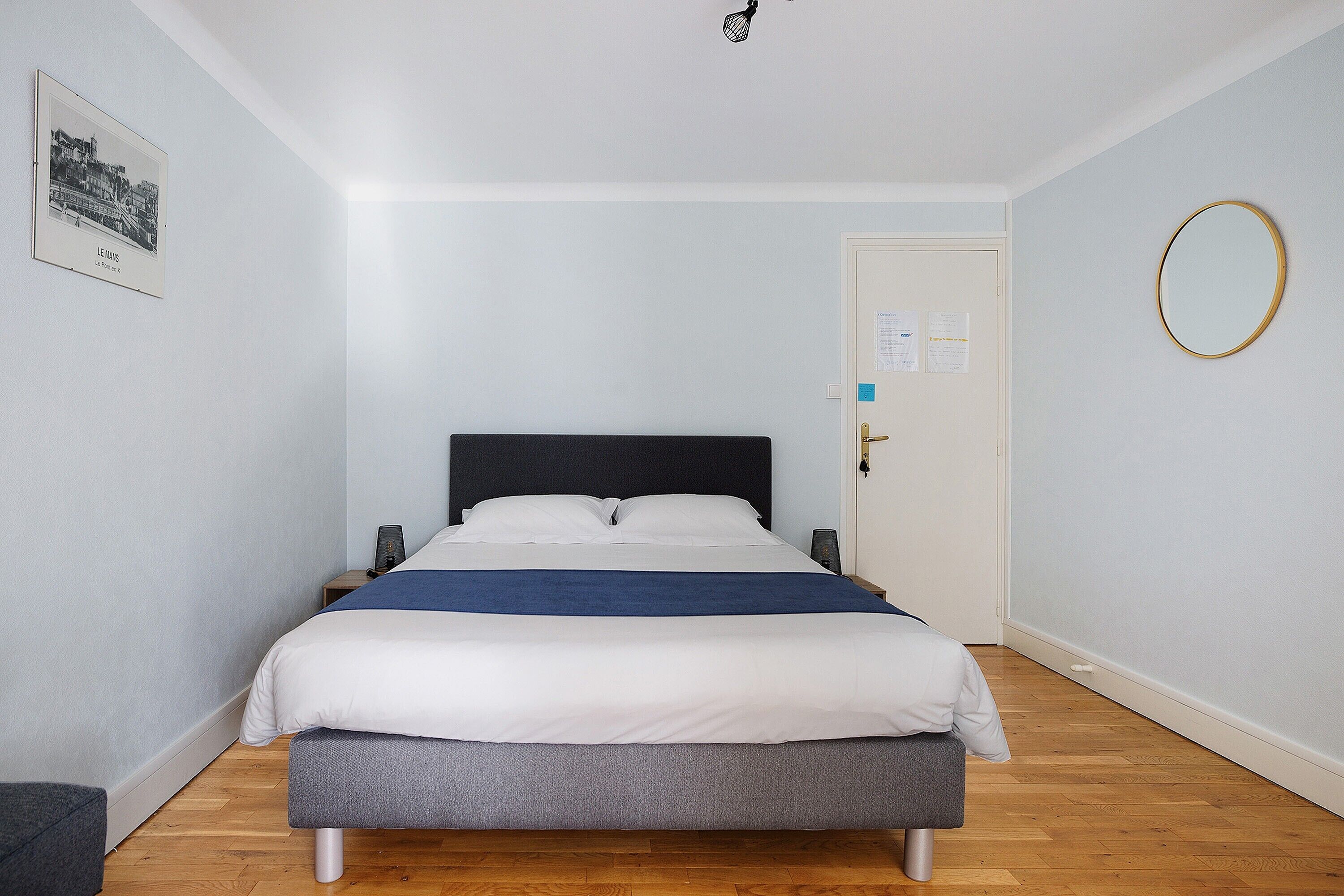 1 bedroom, WiFi, bed sheets