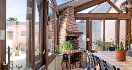 Chambres d'hĂŽtes 'Chambres Porshe' avec terrasse et jardin communs