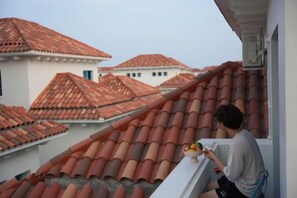 Unclassified image, 3 of 43, button - domdomHOUSE Villa - 1min to beach (Ha Long)