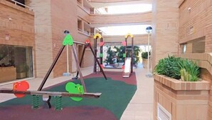 Sınıflandırılmamış resim, 4 üzerinden 2, düğme