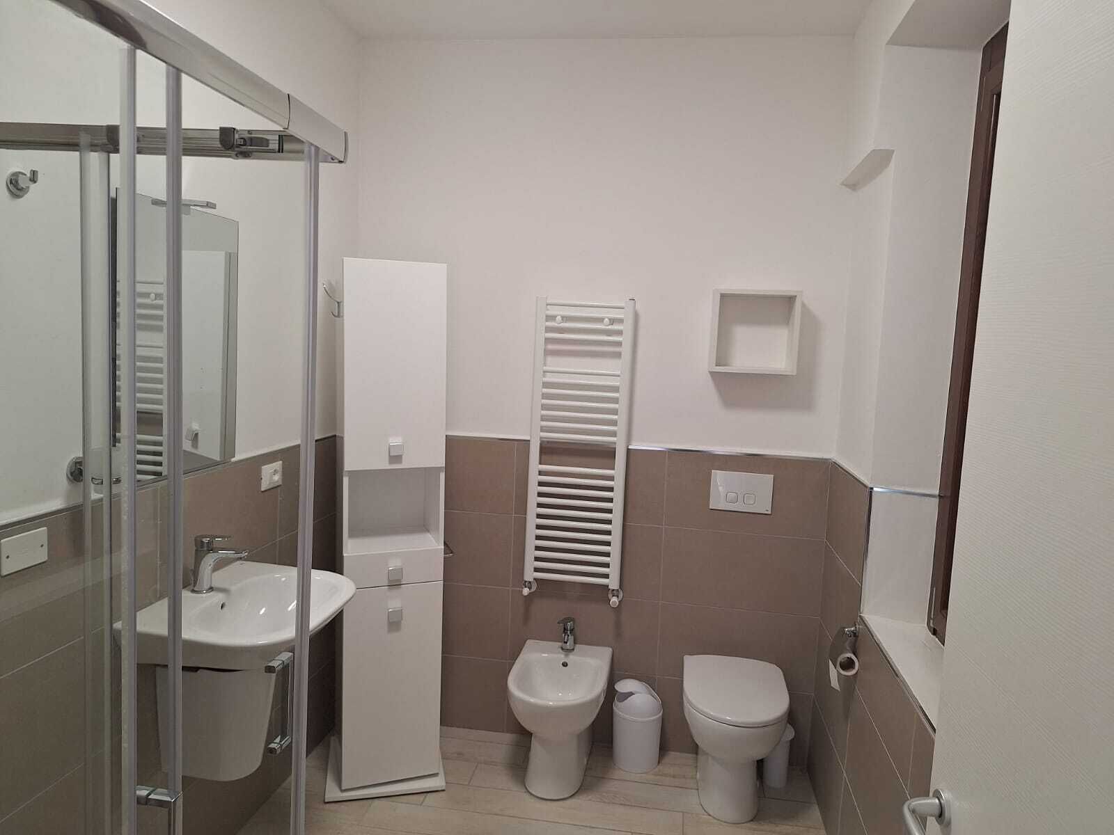 Appartement Deluxe, balcon | Salle de bain