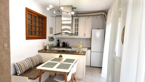 Unclassified image, 5 of 33, button - Lux Mint Apartment - A Modern Luxury Place With Sea View (Thermaikos)