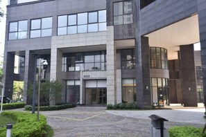 Exterior - Starlake Managed By Anstay (Hanoi)