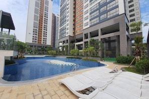 Outdoor pool - Starlake Managed By Anstay (Hanoi)