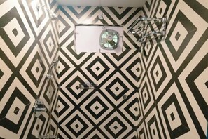 Room - Hoztel Jollygrrant Doon (Dehradun)