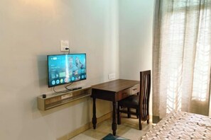 Room - Hoztel Jollygrrant Doon (Dehradun)