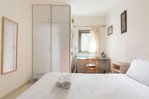 Tabla de planchar con plancha