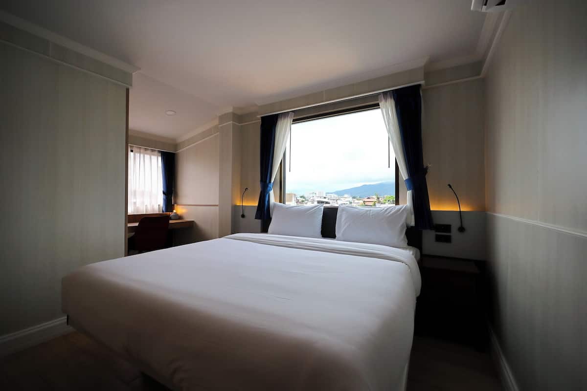 Exclusive Double Room | In-room safe, blackout drapes, soundproofing, free WiFi