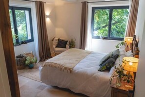 Cots/infant beds - Cottage Sauge on large domain with Pool, Spa, Tennis (Saint-Julien-les-Rosiers)