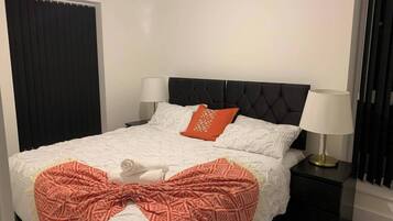 4 bedrooms, free WiFi, bed sheets