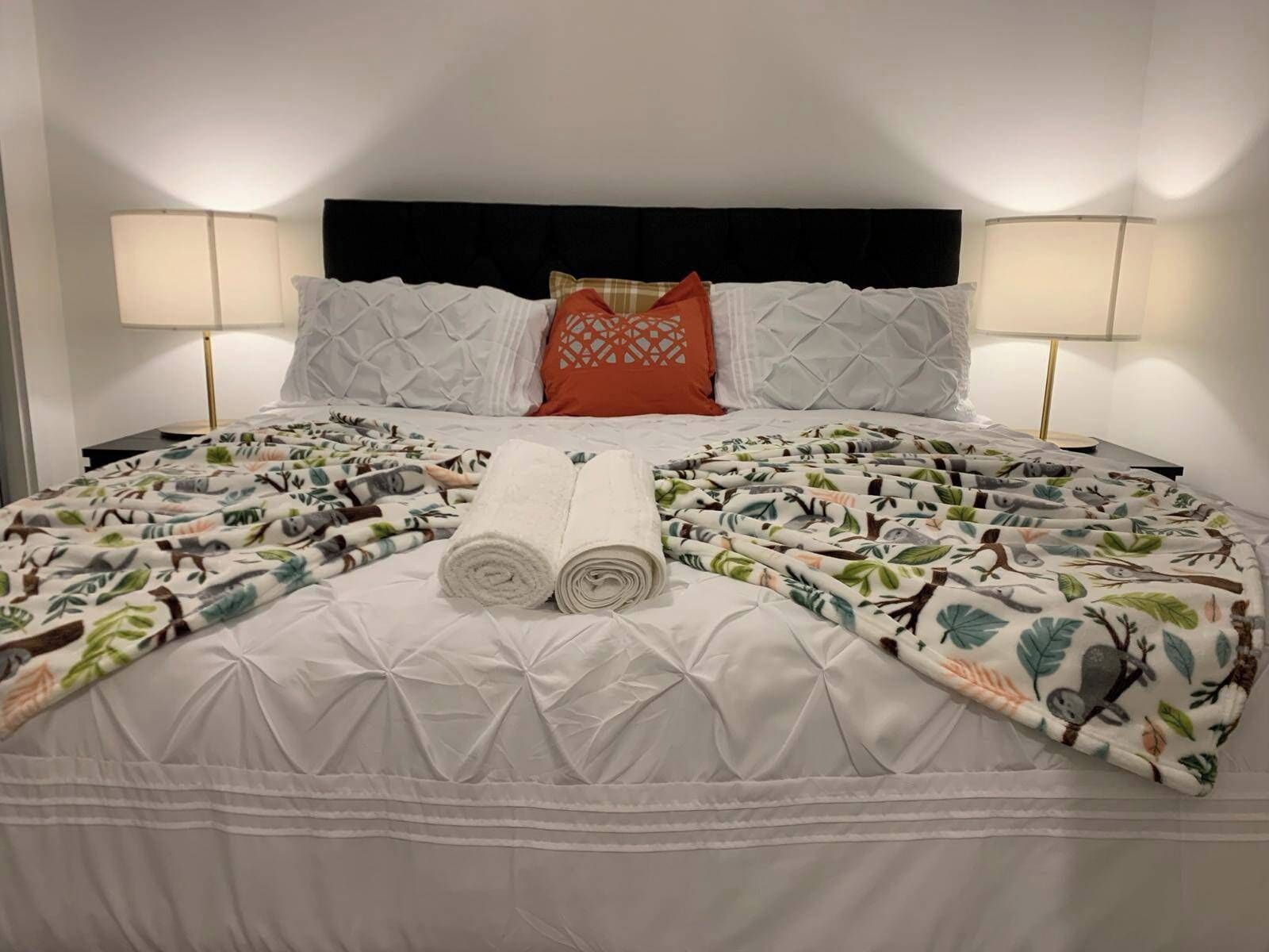 4 bilik tidur, Wi-fi percuma, cadar katil 