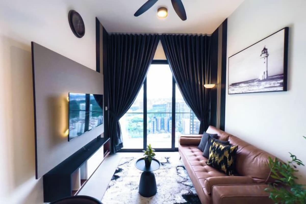 Premium King Bed