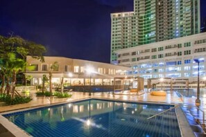 Unclassified image, 3 of 13, button - New Minimalist Condo at Cebu I.T. Park Avida Riala (Cebu City)